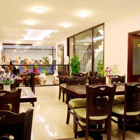 Happy Hotel Ханой Екстериор снимка